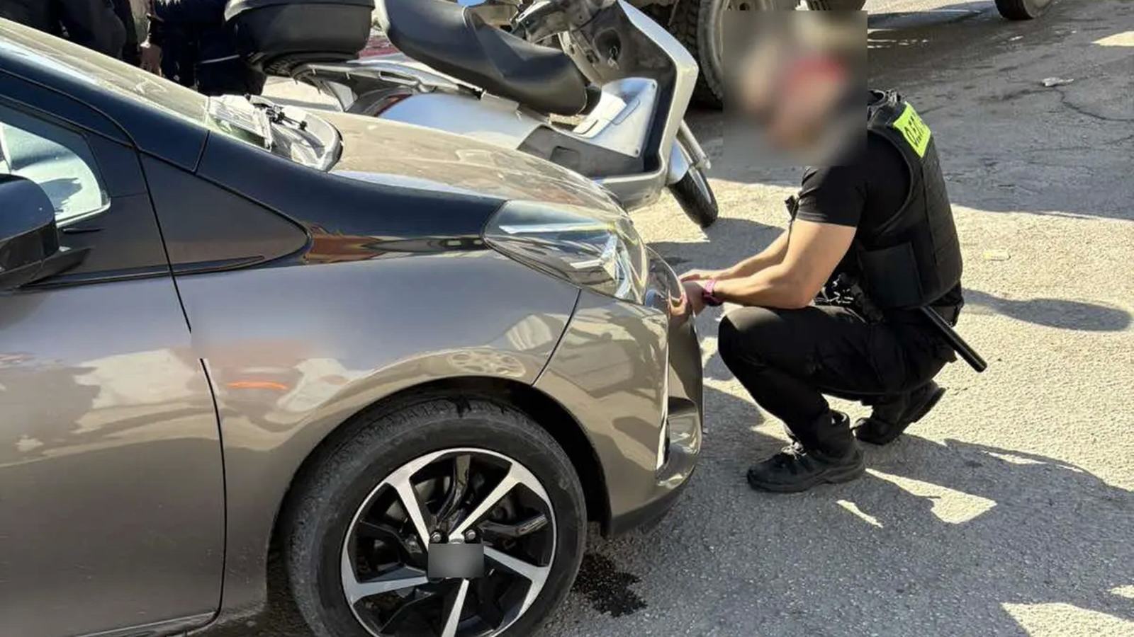 «Σκούπα» σε Ασπρόπυργο-Ίλιον: Με γερανό 16 ΙΧ -Χωρίς δίπλωμα 15 οδηγοί